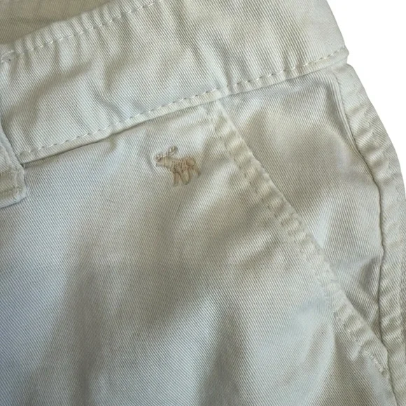 Abercrombie & Fitch Women's White Shorts size 6 - Picture 3 of 5